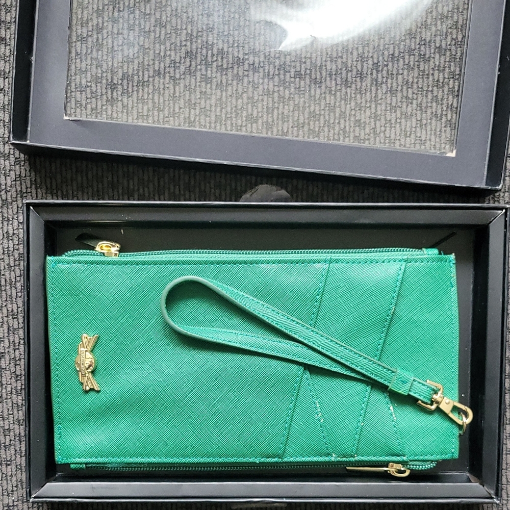 Destinations  Double Zip RFID Passport, Iphone Wristlet, GREEN